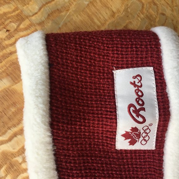 NWOT Coca Cola/Roots | Fleece Headband - Picture 3 of 8